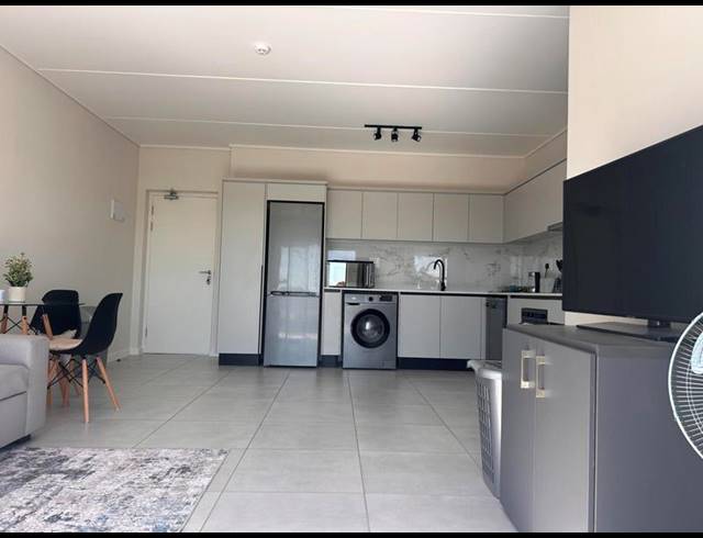 2 BEDROOM PROPERTY TO RENT IN SANDOWN